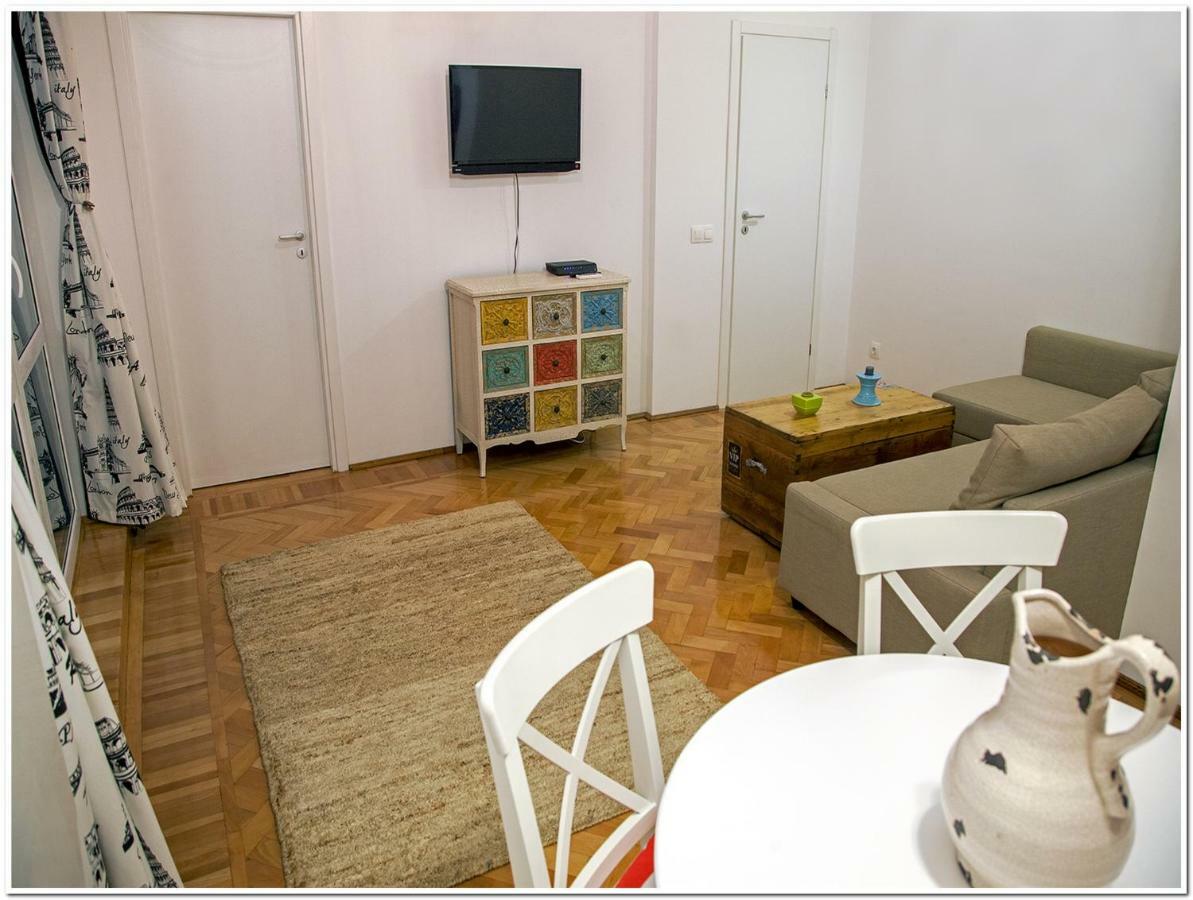Skyview Old Town Apartment Bukareszt Zewnętrze zdjęcie